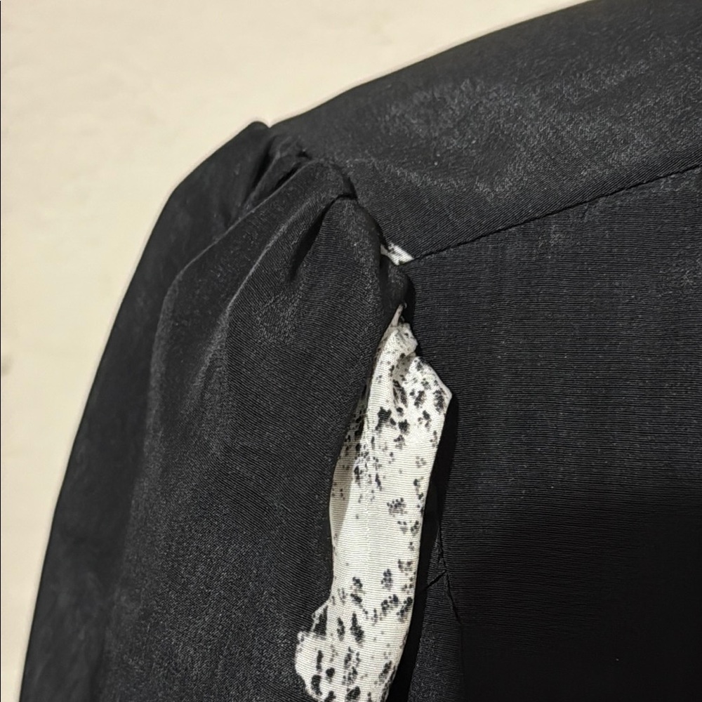 Rebecca Malone Black and White Casual Button Down Shirt - Picture 6 of 11